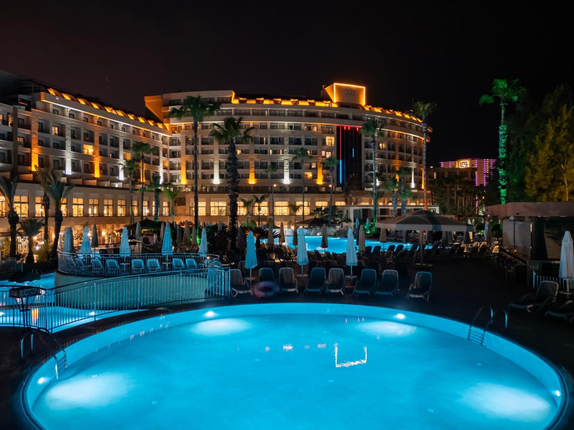 Fame Residence Lara & Spa Antalya Eksteriør billede